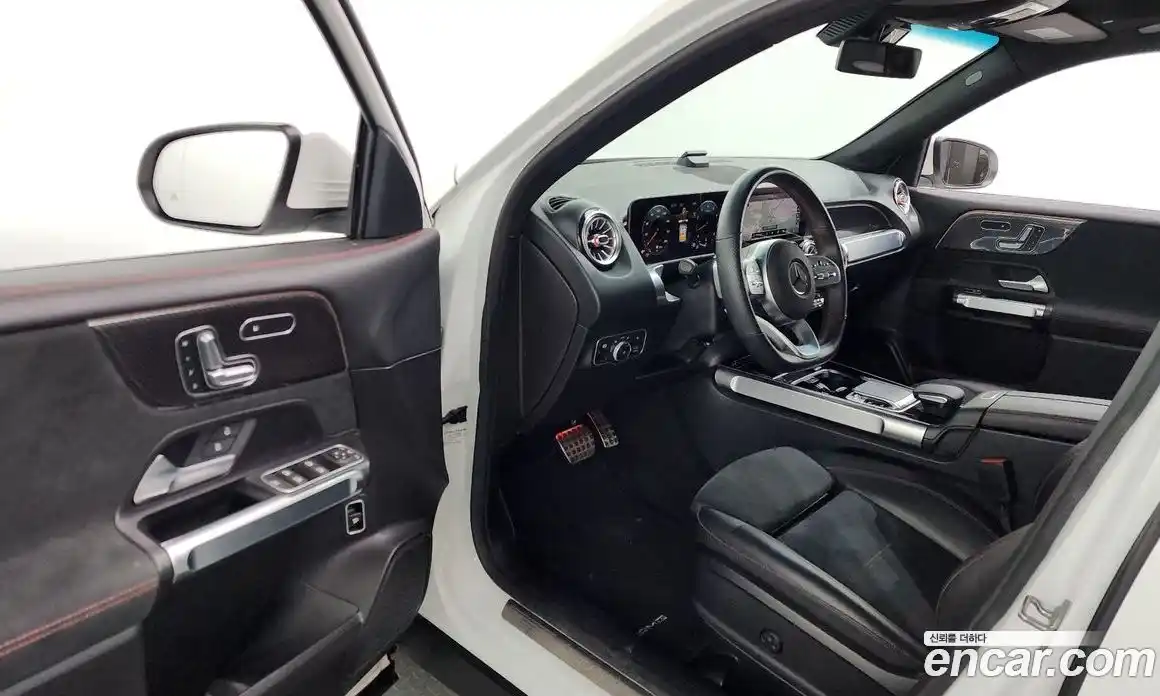 Mercedes-Benz GLB-Class 2020 2.0 гидро в Москве № 2124628, фото 10