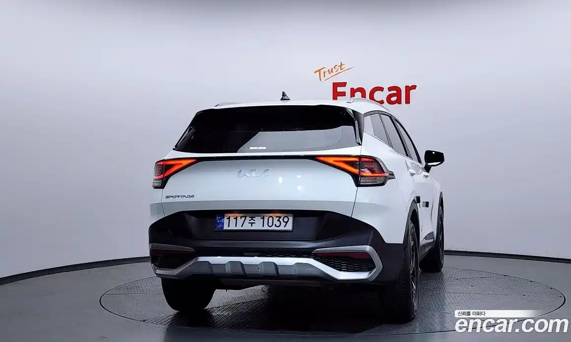 Kia Sportage 2023 1.6 гидро в Москве № 2124748, фото 4