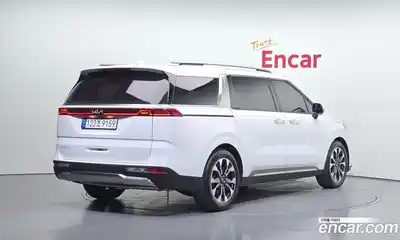 Kia Canival 2023 3.5 гидро в Москве № 2124765, миниатюра 2