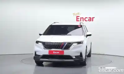 Kia Canival 2023 3.5 гидро в Москве № 2124765, миниатюра 3