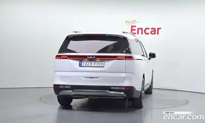 Kia Canival 2023 3.5 гидро в Москве № 2124765, миниатюра 4