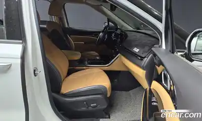 Kia Canival 2022 2.2 гидро в Москве № 2124766, миниатюра 11