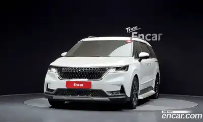 Kia Canival 2022 2.2 гидро в Москве № 2124766, миниатюра 3
