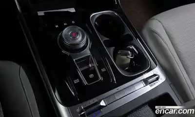 Kia Canival 2022 3.5 гидро в Москве № 2124782, миниатюра 12