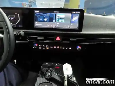 Kia EV6 2025 0.1 гидро в Москве № 2124839, миниатюра 12