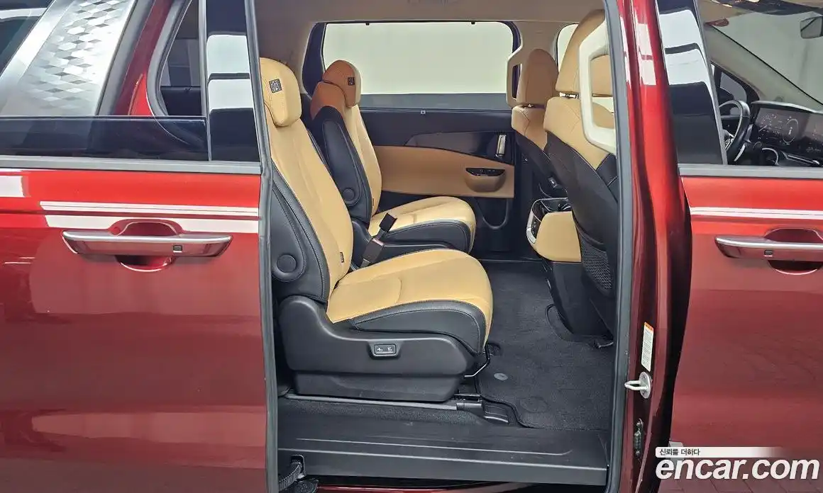 Kia Canival 2020 3.5 гидро в Москве № 2124867, фото 17