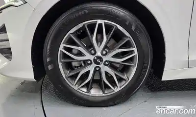 Kia K5 2023 2.0 гидро в Москве № 2124877, миниатюра 5