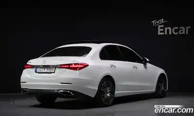 Mercedes-Benz C-Class 2022 2.0 гидро в Москве № 2125028, миниатюра 2