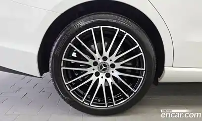 Mercedes-Benz C-Class 2022 2.0 гидро в Москве № 2125028, миниатюра 5