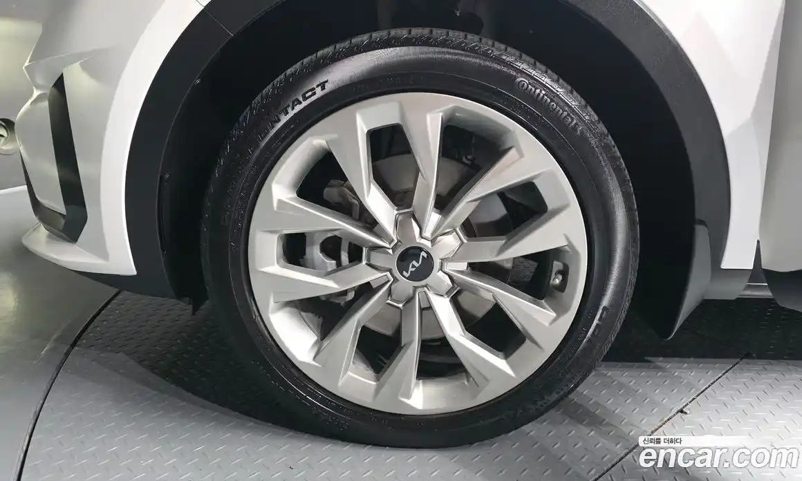 Kia Sorento 2022 2.5 гидро в Москве № 2125050, фото 5