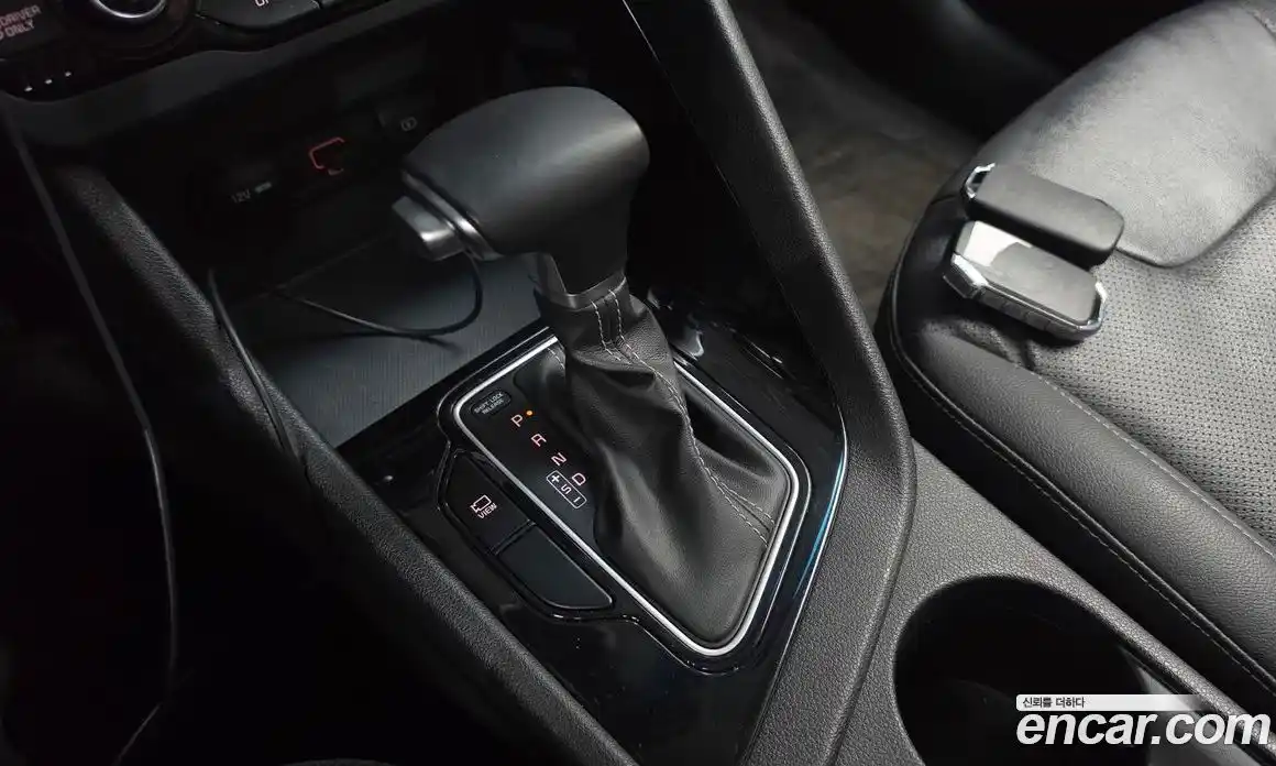 Kia Niro 2021 1.6 гидро в Москве № 2125116, фото 12
