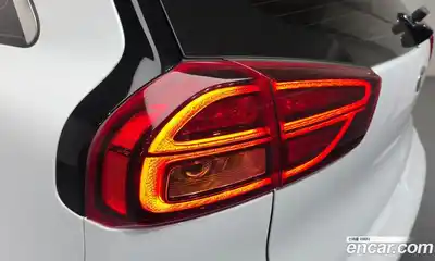 Kia Niro 2021 1.6 гидро в Москве № 2125116, миниатюра 9