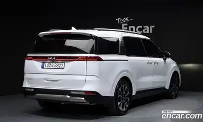 Kia Canival 2023 3.5 гидро в Москве № 2125250, миниатюра 2