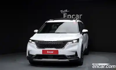 Kia Canival 2023 3.5 гидро в Москве № 2125250, миниатюра 3