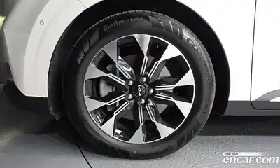 Kia Canival 2023 3.5 гидро в Москве № 2125250, миниатюра 5