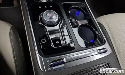 Kia Canival 2024 1.6 гидро в Москве № 2125277, миниатюра 12