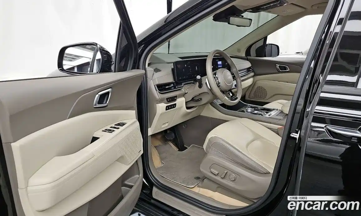 Kia Canival 2024 1.6 гидро в Москве № 2125277, фото 13