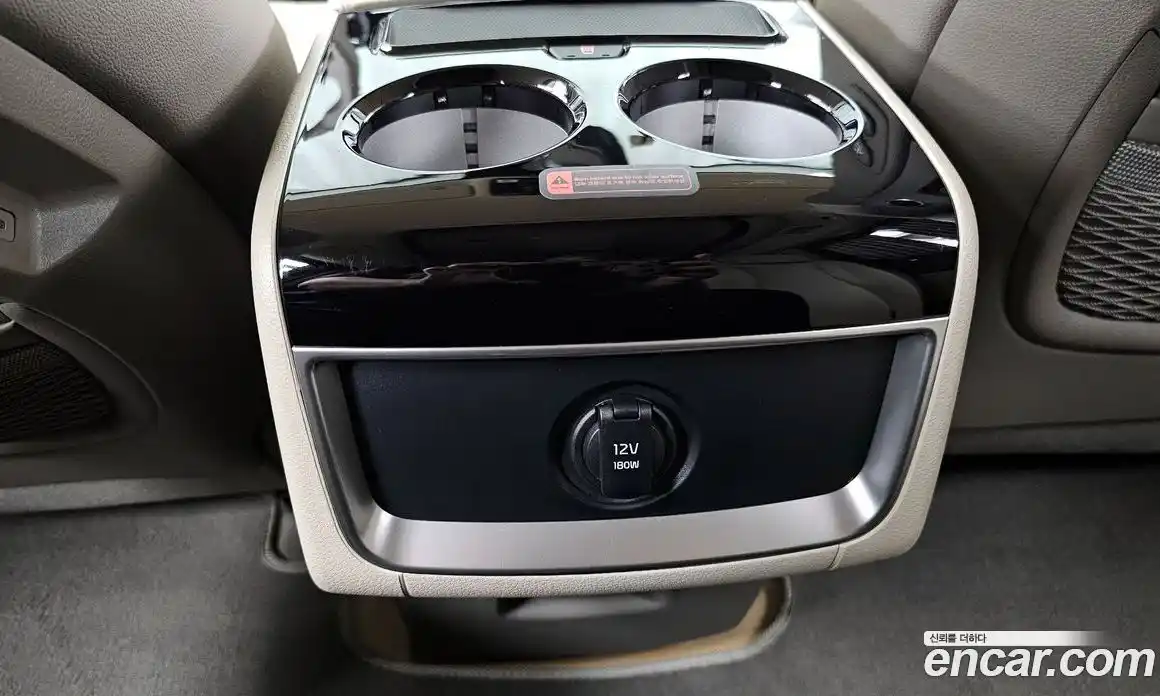 Kia Canival 2024 1.6 гидро в Москве № 2125277, фото 32