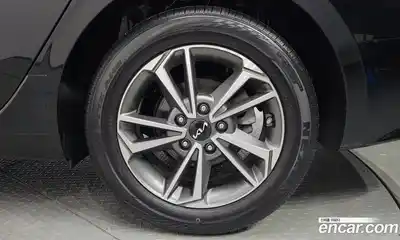 Kia K3 2024 1.6 гидро в Москве № 2125302, миниатюра 6
