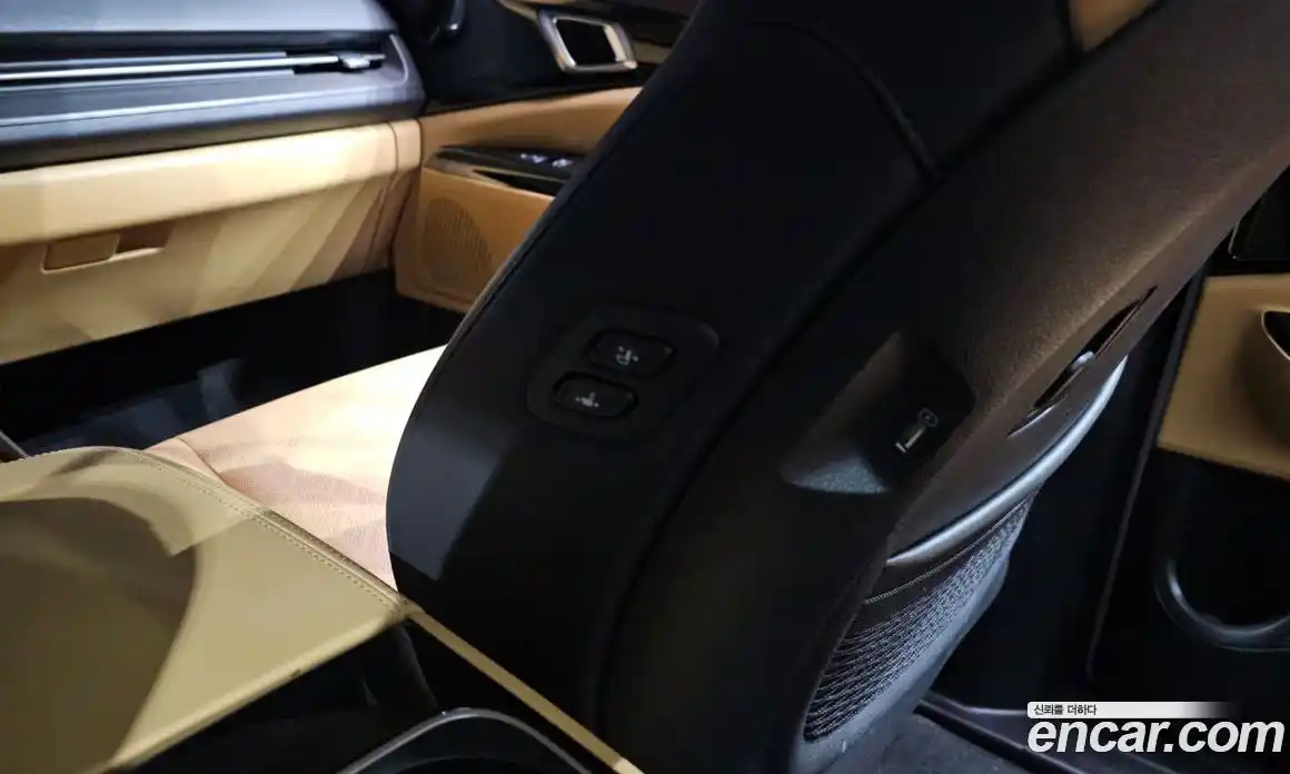 Kia Canival 2023 2.2 гидро в Москве № 2125323, фото 27