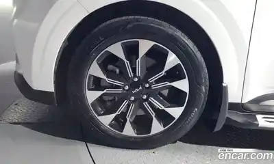 Kia Canival 2023 2.2 гидро в Москве № 2125323, миниатюра 5