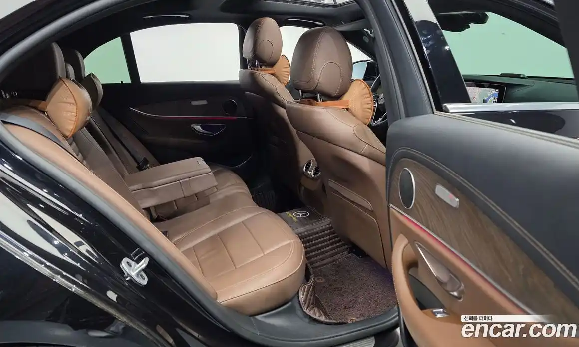 Mercedes-Benz E-Class 2021 2.0 гидро в Москве № 2125372, фото 12