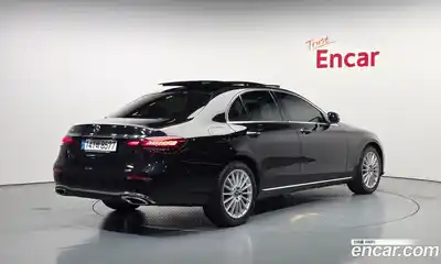 Mercedes-Benz E-Class 2021 2.0 гидро в Москве № 2125372, миниатюра 2