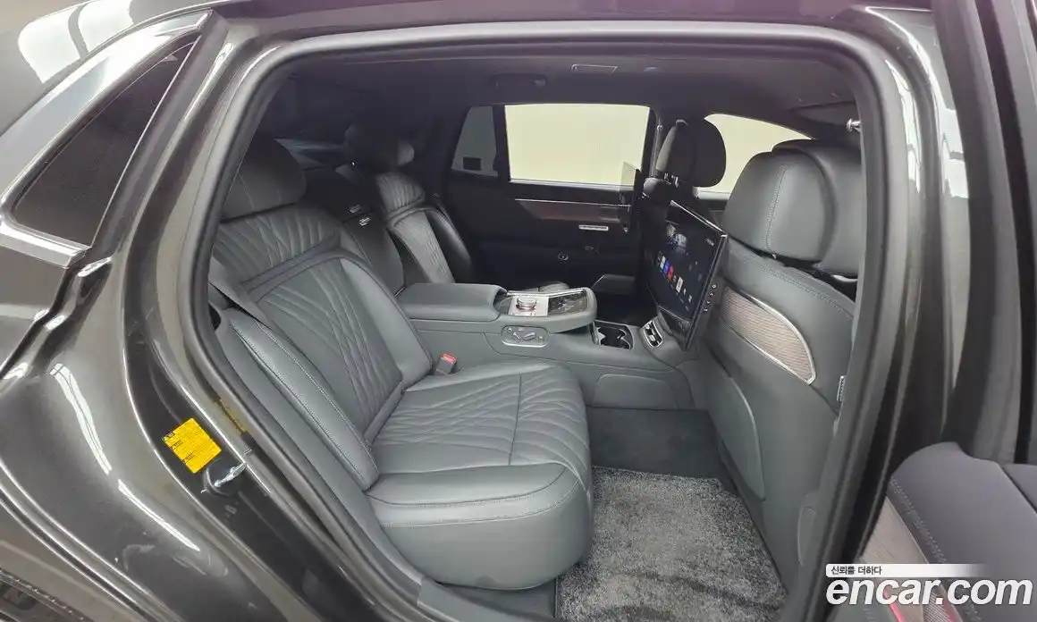 Genesis G90 2025 3.5 гидро в Москве № 2125429, фото 23