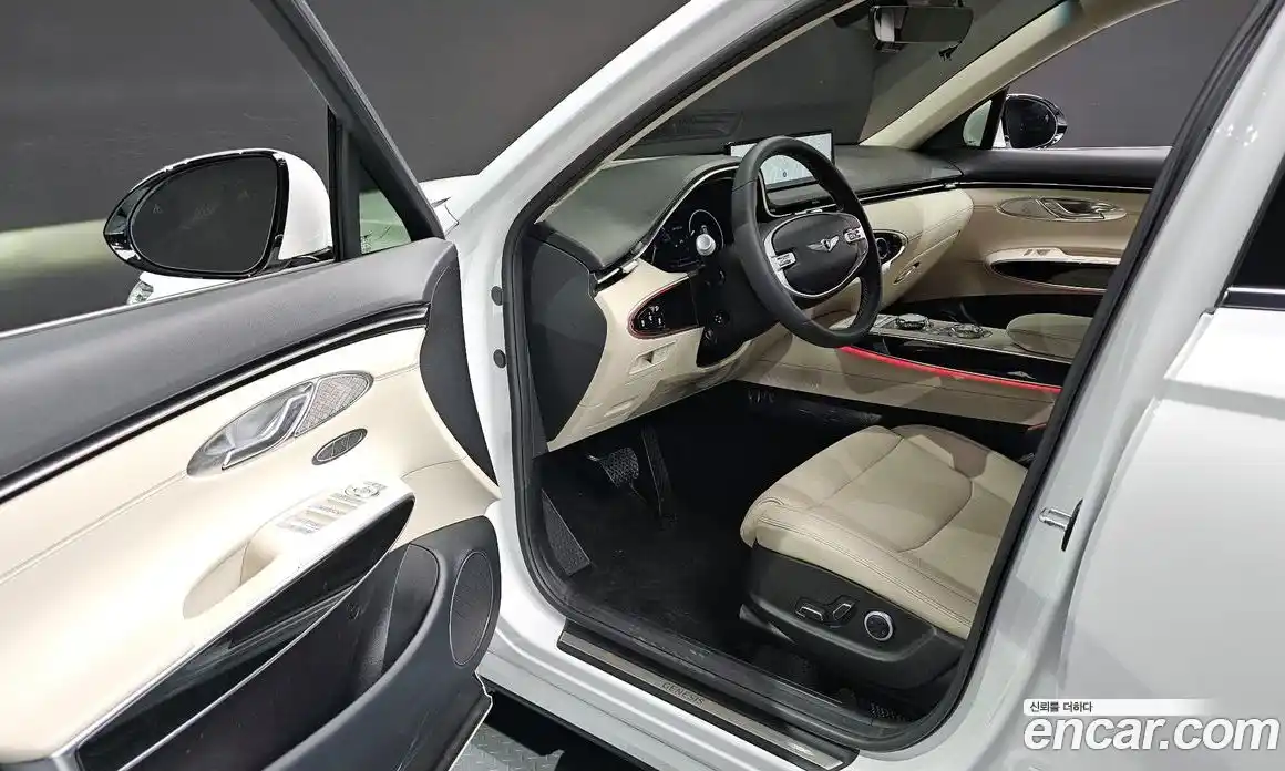 Genesis GV70 2022 2.5 гидро в Москве № 2125522, фото 13