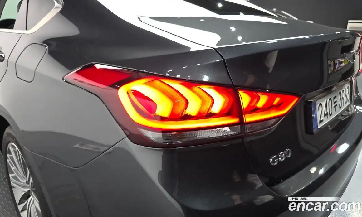 Genesis G80 2018 3.3 гидро в Москве № 2125656, фото 9