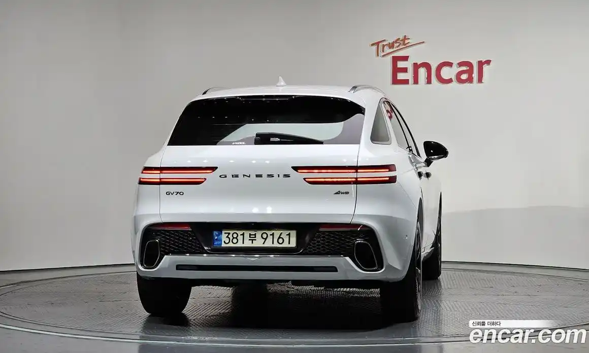 Genesis GV70 2021 2.5 гидро в Москве № 2125717, фото 4