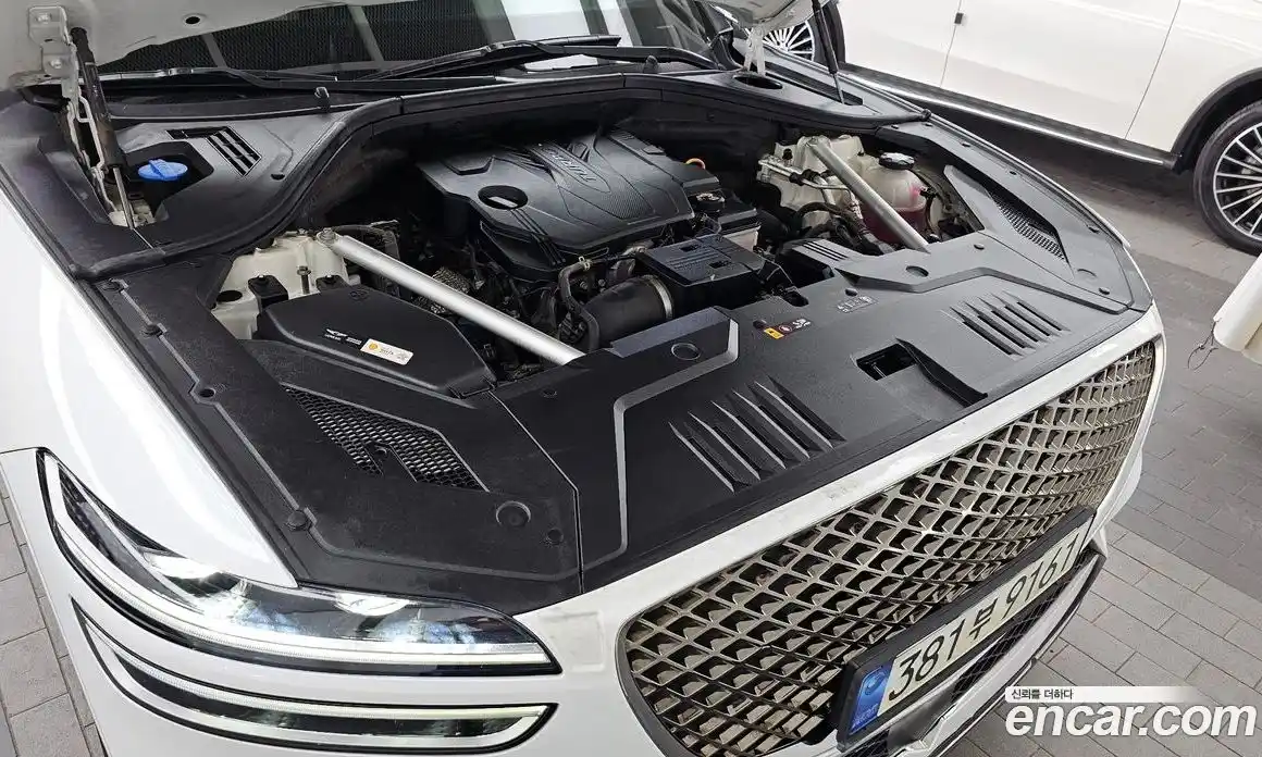 Genesis GV70 2021 2.5 гидро в Москве № 2125717, фото 6