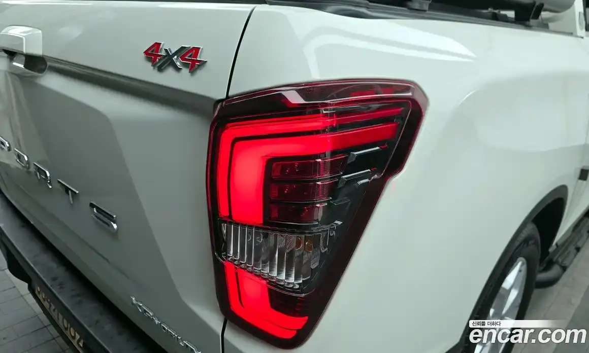 SsangYong Rexton 2023 2.2 гидро в Москве № 2125892, фото 9