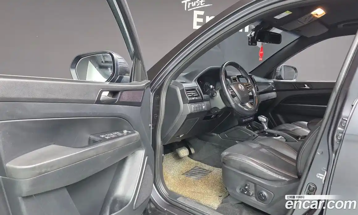 SsangYong Rexton 2020 2.2 гидро в Москве № 2126437, фото 13