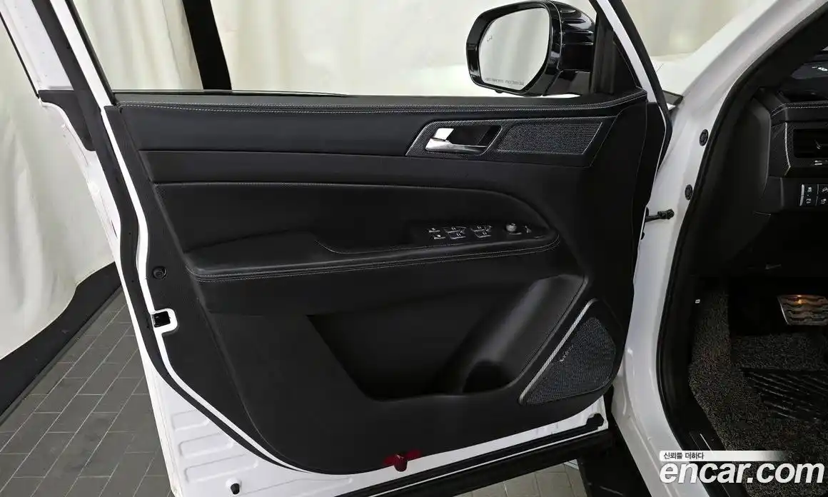 SsangYong Rexton 2018 2.2 гидро в Москве № 2126768, фото 14