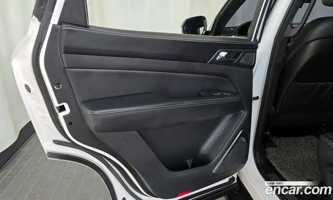 SsangYong Rexton 2018 2.2 гидро в Москве № 2126768, фото 15