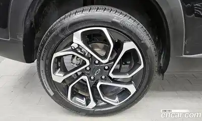 Chevrolet Trax 2023 1.2 гидро в Москве № 2127191, миниатюра 5