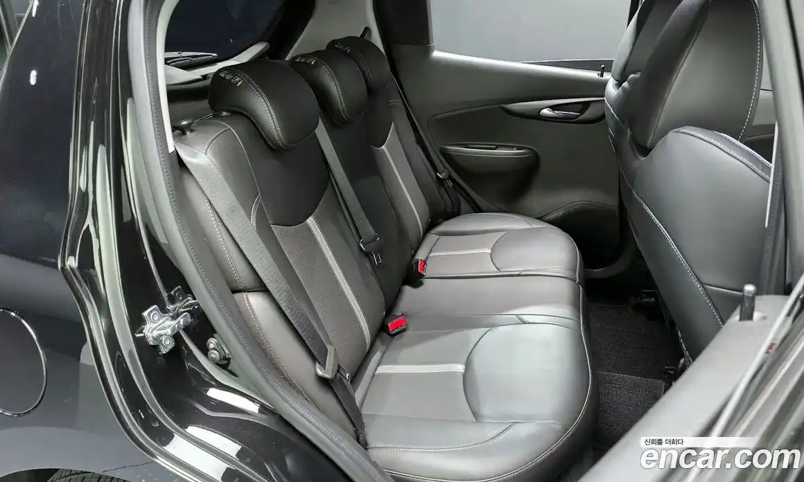 Chevrolet Spark 2021 1.0 механика в Москве № 2127236, фото 17