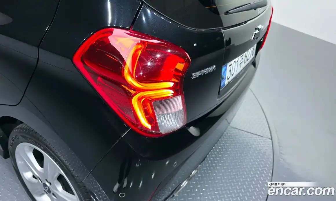 Chevrolet Spark 2021 1.0 механика в Москве № 2127236, фото 9