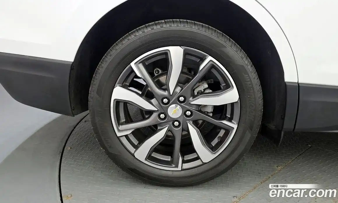 Chevrolet Equinox 2022 1.5 гидро в Москве № 2127315, фото 4