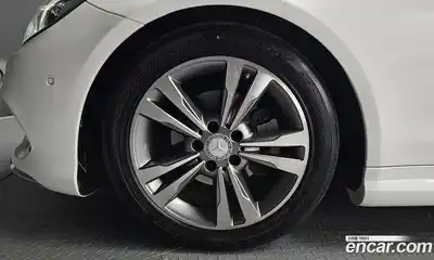 Mercedes-Benz E-Class 2016 2.0 гидро в Москве № 2127356, миниатюра 5