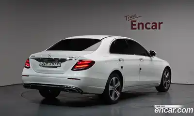 Mercedes-Benz E-Class, 2017