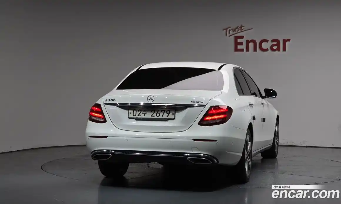Mercedes-Benz E-Class 2017 2.0 гидро в Москве № 2127625, фото 3