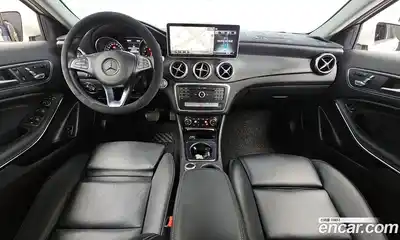 Mercedes-Benz GLA-Class 2017 2.0 гидро в Москве № 2127678, миниатюра 10