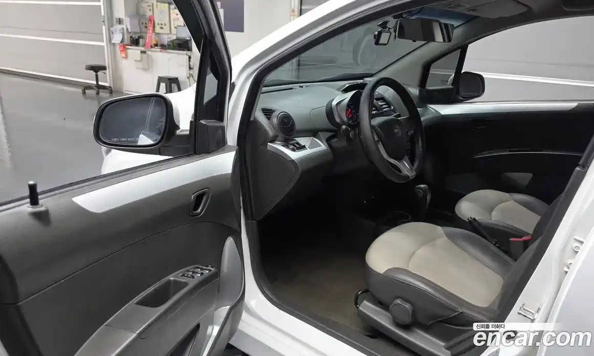 Chevrolet Spark 2014 1.0 гидро в Москве № 2127694, фото 13