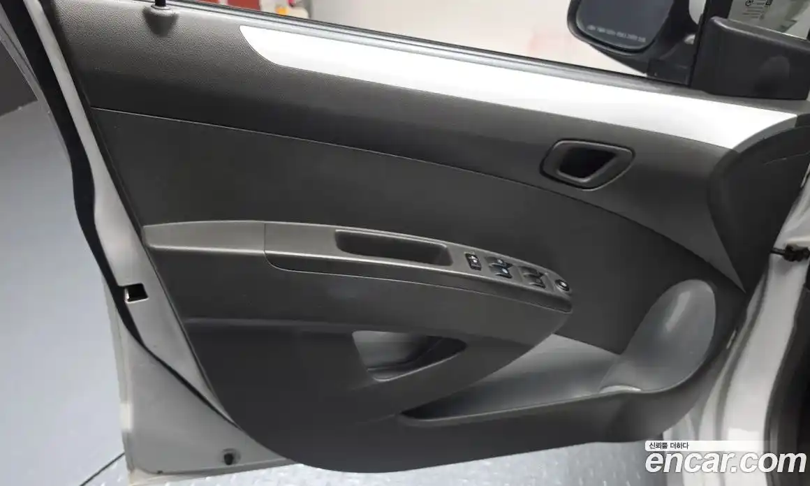 Chevrolet Spark 2014 1.0 гидро в Москве № 2127694, фото 14