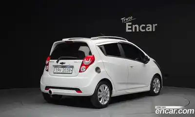 Chevrolet Spark 2014 1.0 гидро в Москве № 2127694, миниатюра 2