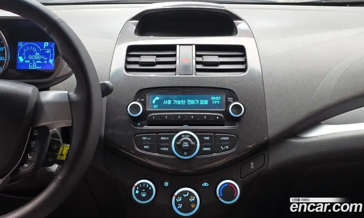 Chevrolet Spark 2014 1.0 гидро в Москве № 2127694, фото 26