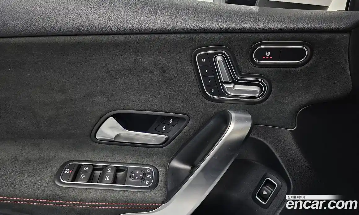 Mercedes-Benz A-Class 2020 2.0 гидро в Москве № 2127809, фото 13