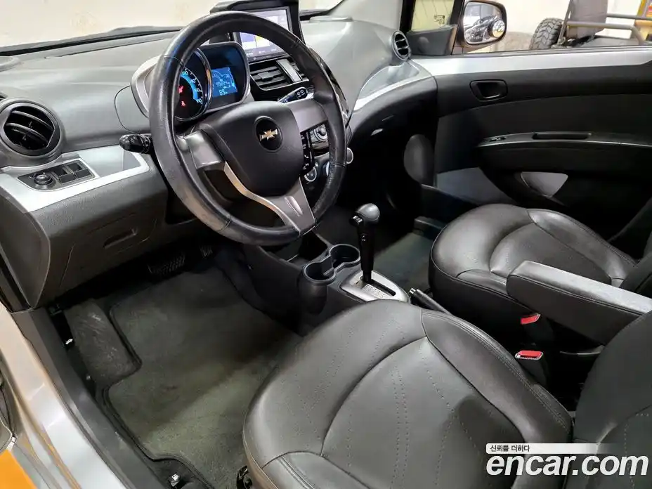 Chevrolet Spark 2013 1.0 гидро в Москве № 2127929, фото 13